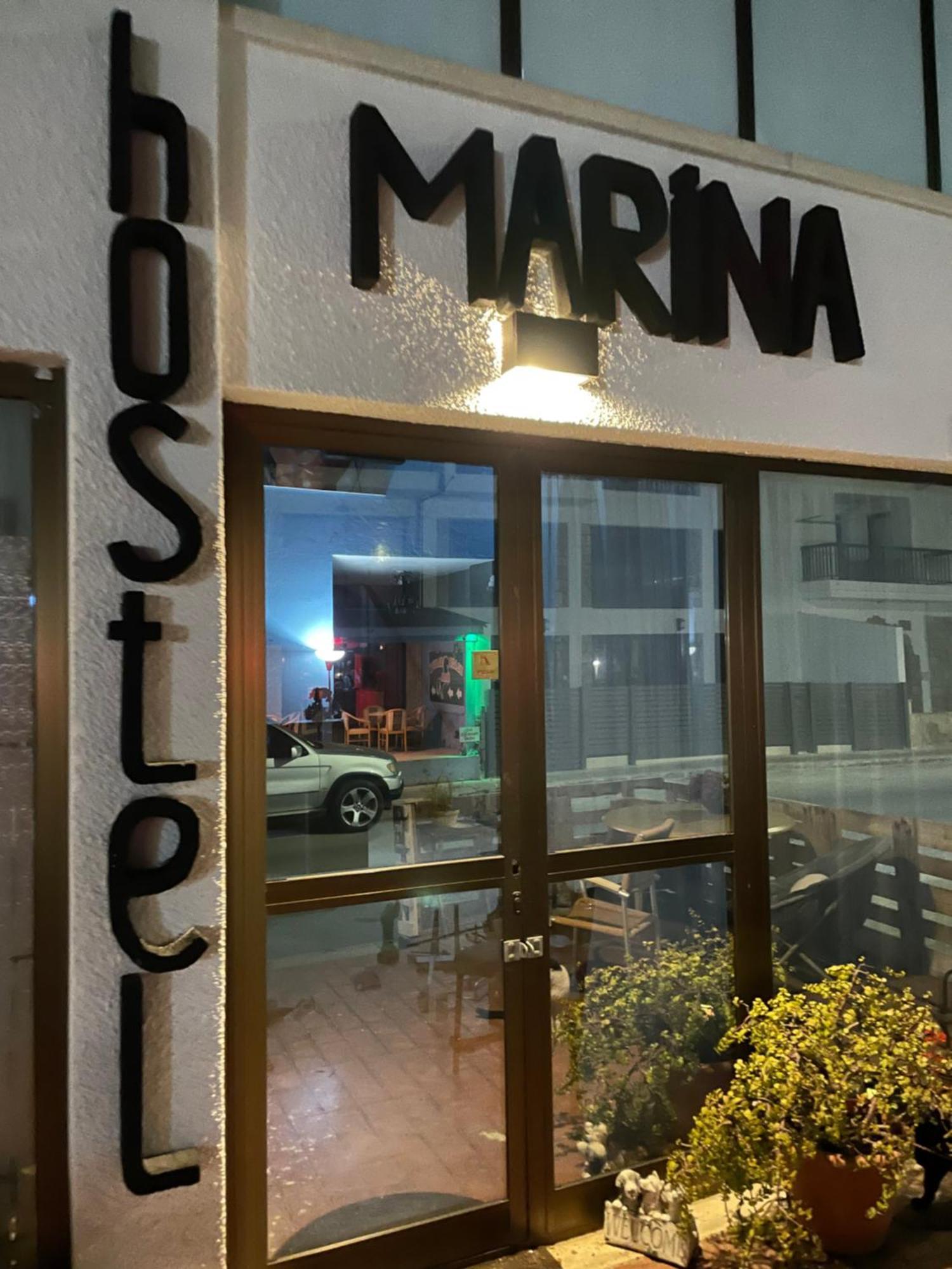 Premium Hostel Marina Paphos Esterno foto